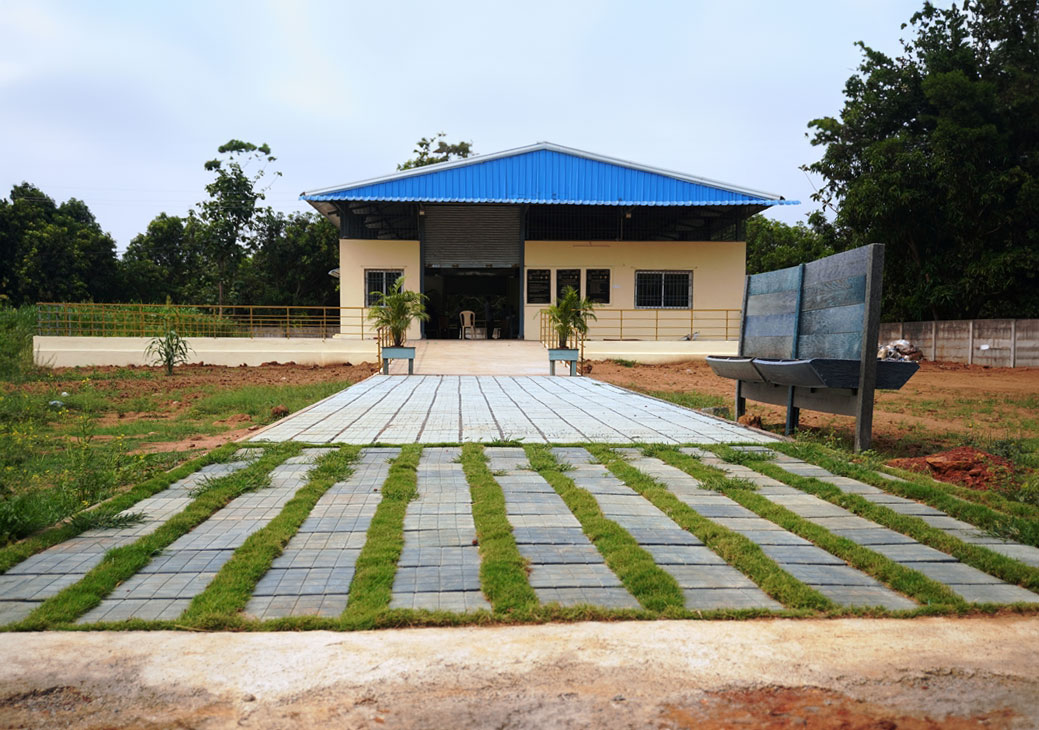 contact-green-plastic-factory